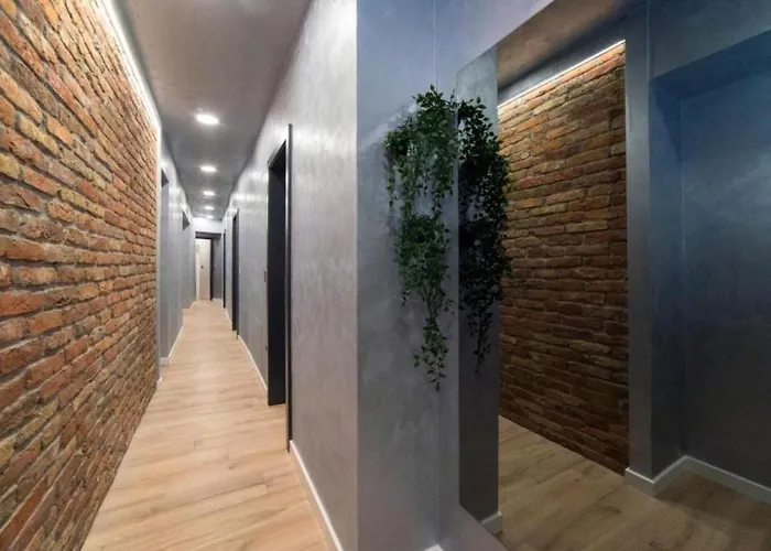 Liberty Apartments, 3Rd Floor, No Elevator