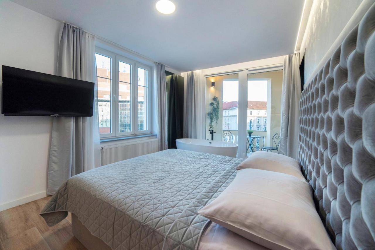 Liberty Apartments, 3rd Floor, No Elevator * Zagreb