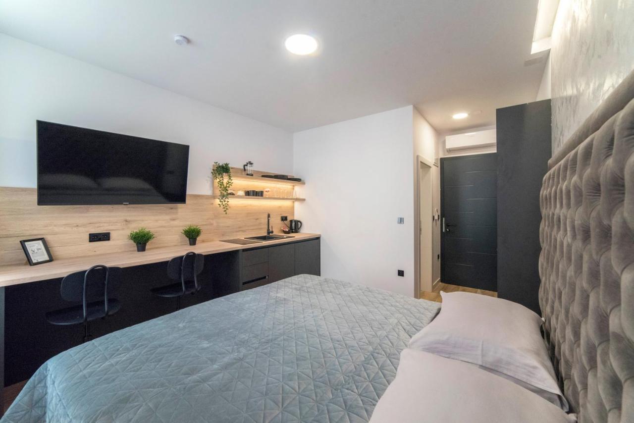Liberty Apartments, 3rd Floor, No Elevator *