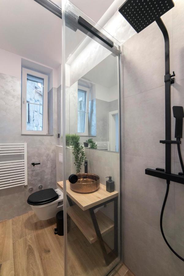 Liberty Apartments, 3rd Floor, No Elevator Apartman *