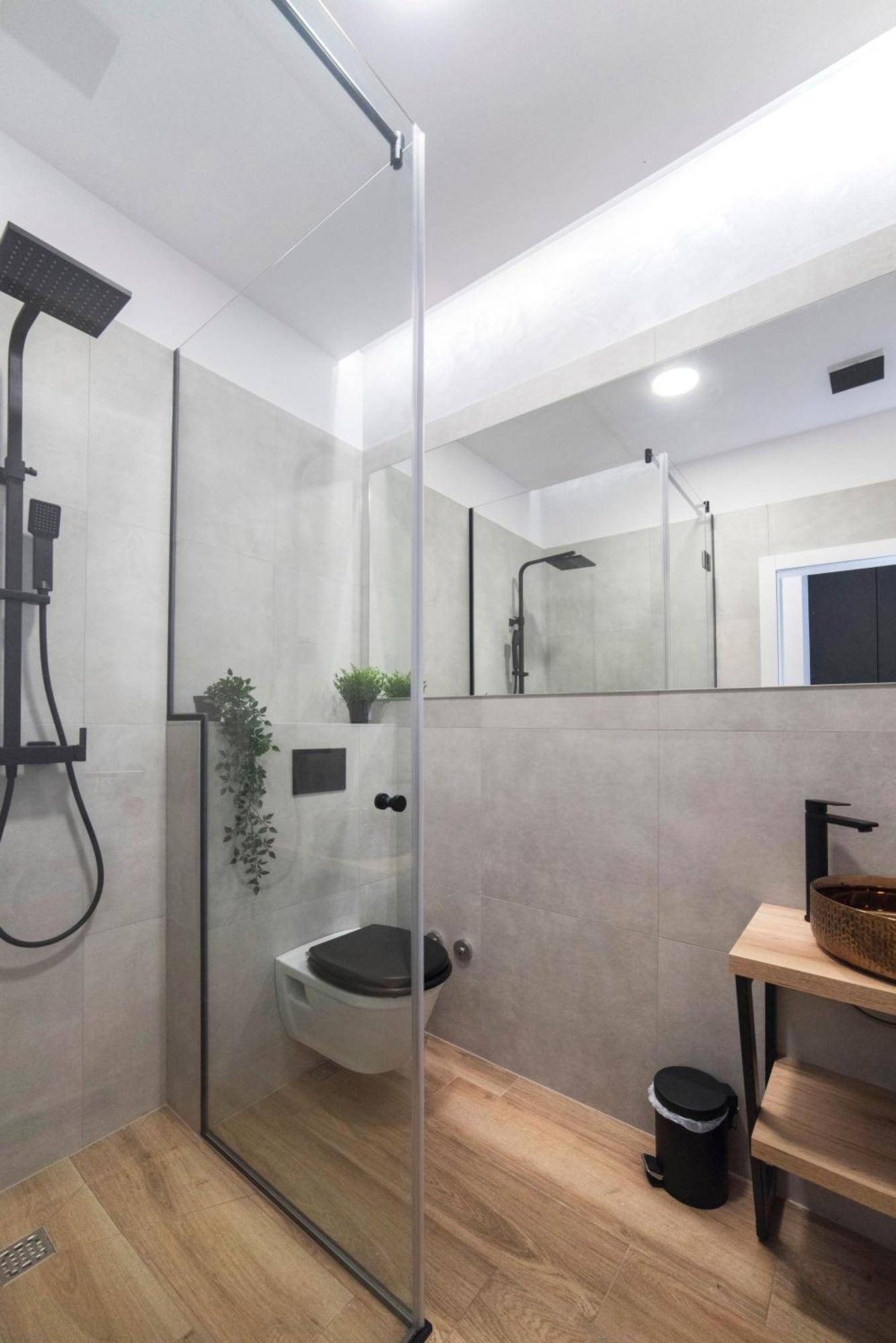 Liberty Apartments, 3rd Floor, No Elevator * Zagreb