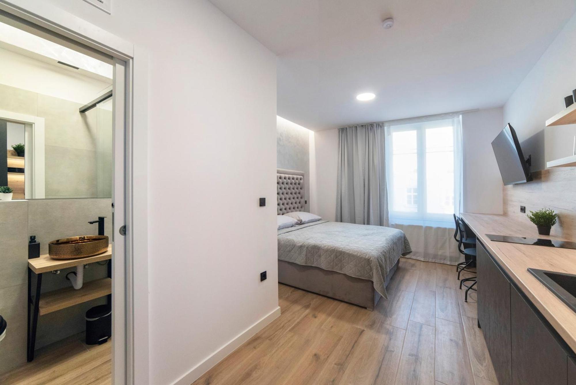 Liberty Apartments, 3rd Floor, No Elevator Zagreb